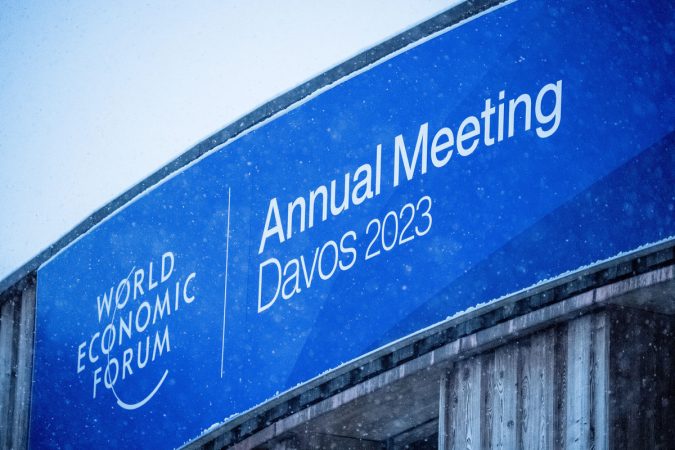 El foro de Davos alerta del fin de la globalización