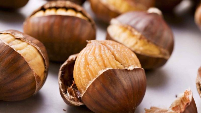 Estos son los frutos secos que comes a diario y más engordan 4 Merca2.es Frutos secos con menos calorías