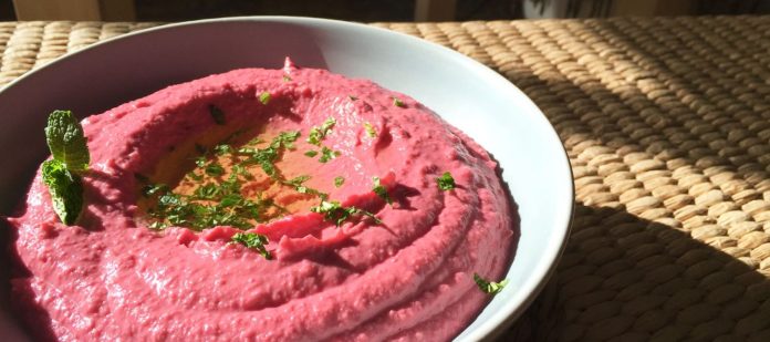 Hummus de remolacha: una receta distinta para sorprender a tus invitados