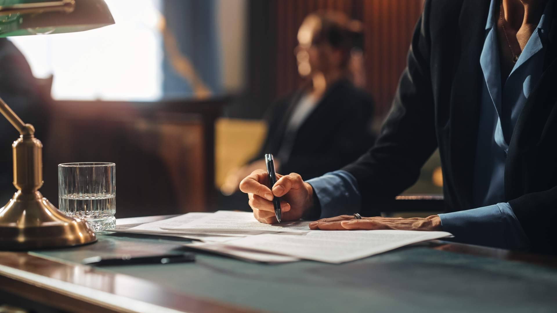 ¿Dónde encontrar un listado de los mejores abogados extranjería de Madrid? Webparainmigrantes