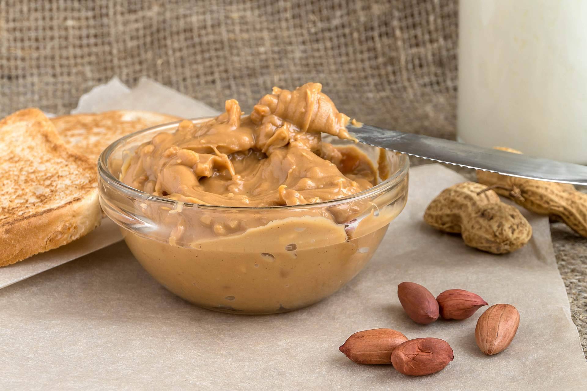 Conocer los beneficios de la crema de cacahuete de Beverly Nutrition