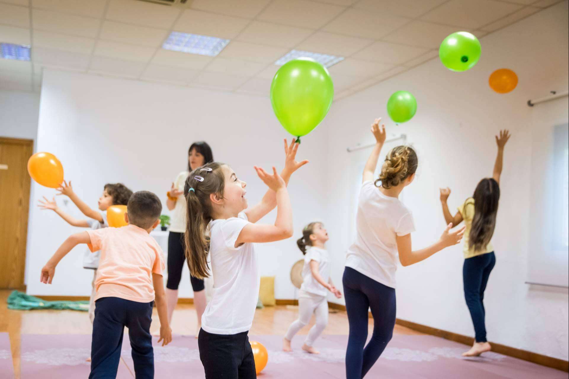 Yoga Maya Kids ayuda a convertirse en profesor de yoga y mindfulness para niños