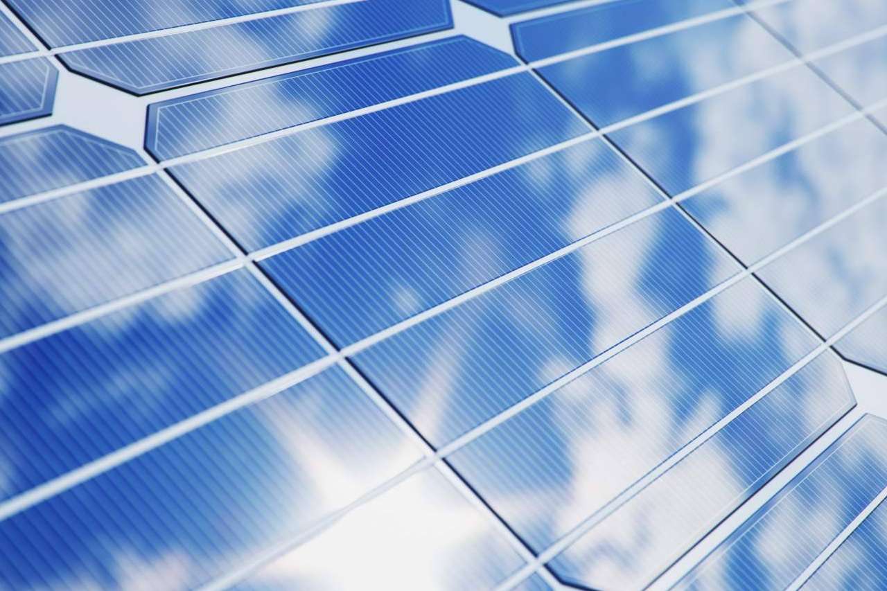 ¿Qué ahorro supone la instalación de placas solares en Málaga?, por la empresa Energías Lumilec