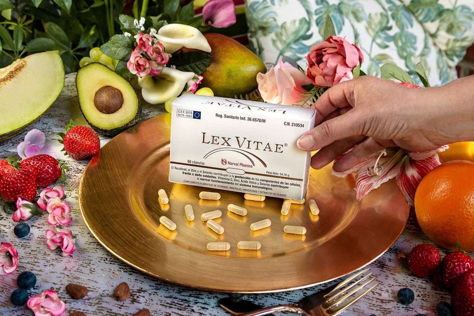 El antioxidante oral con ingredientes de origen natural de Narval Pharma es Lex Vitae