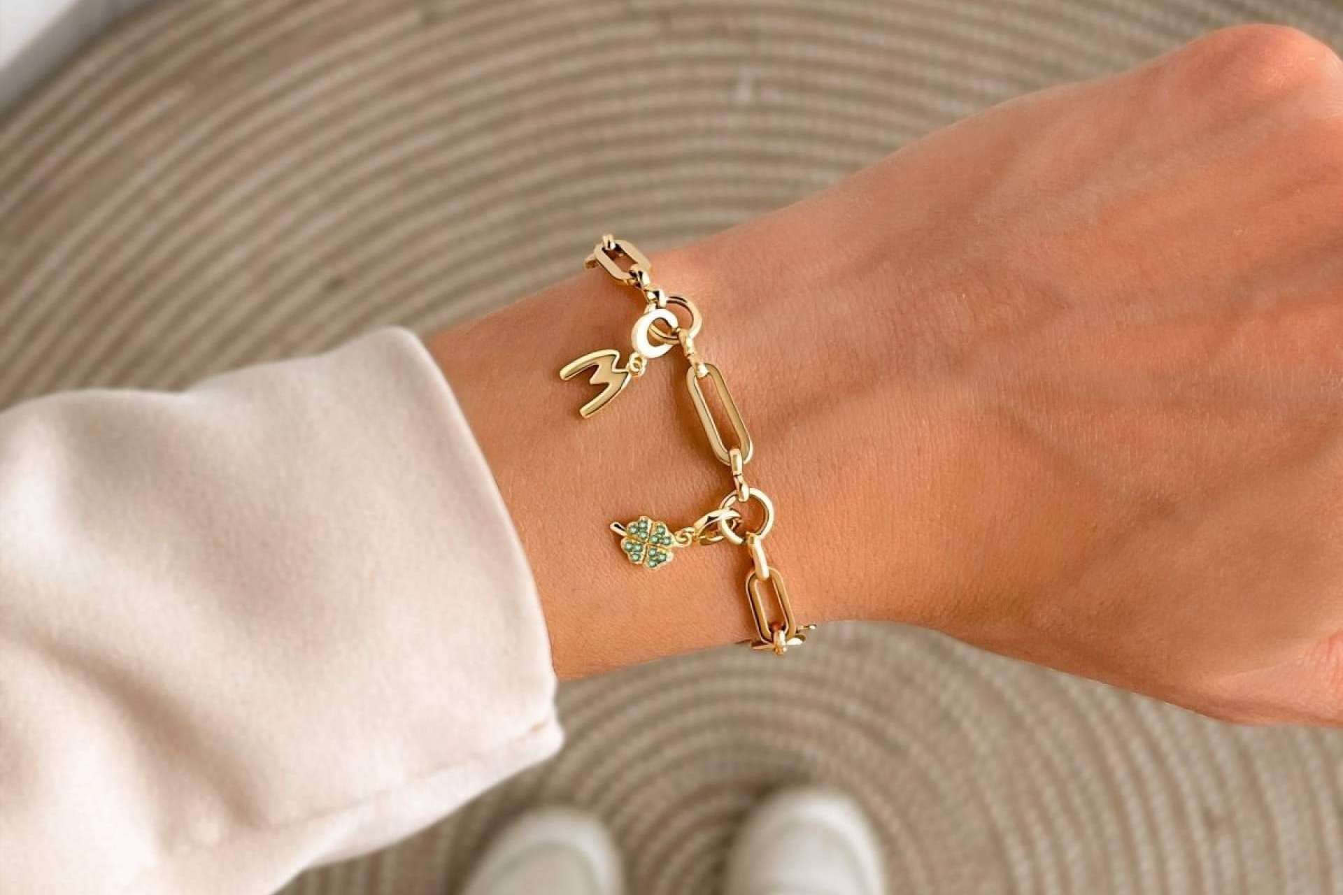 Joyas con iniciales en Le Petite Marie