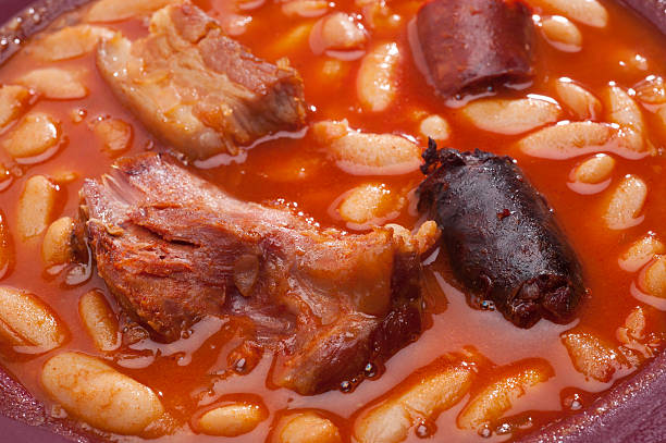 La fabada en la historia de la gastronomía asturiana
