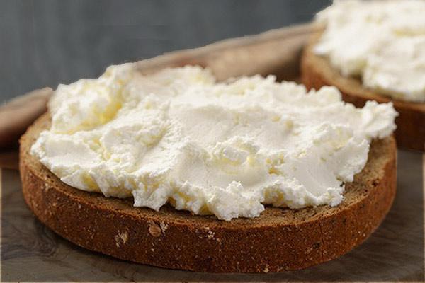 Cómo hacer queso Philadelphia casero con solo 3 ingredientes