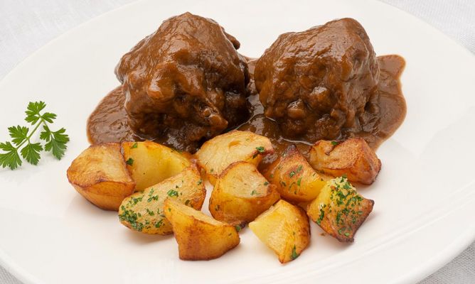 Esta receta de rabo de toro no la hacen ni los grandes chefs