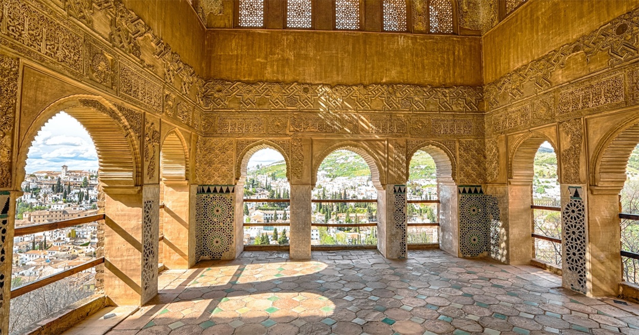 Estás visitando la Alhambra mal: el error que comete el 99% de los turistas y cómo evitarlo este verano