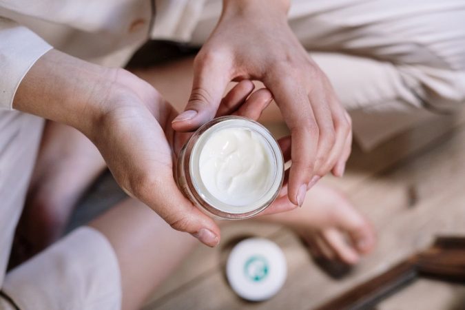 Guía para comprar cremas antiedad