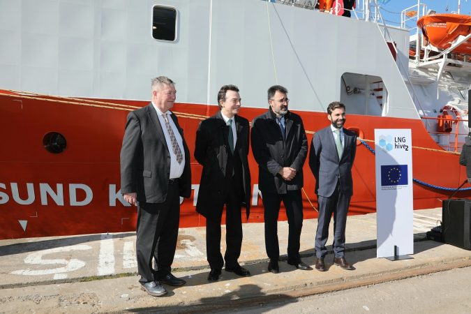 La filial de Enagás, Scale Gas, y Knutsen inauguran el primer barco de suministro de GNL