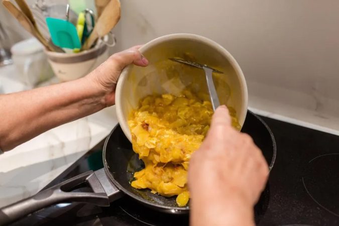 Mezcla para la tortilla de patatas sin huevos
