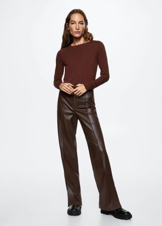 Pantalón sencillo de efecto piel