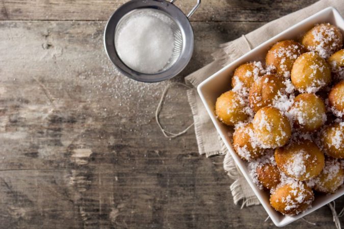 Prepara los esféricos de los buñuelos