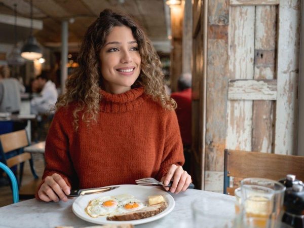 Puedes tomar siete huevos a la semana