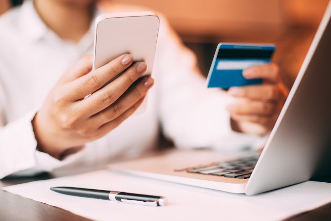 ¿No des tus datos personales en Stradivarius?