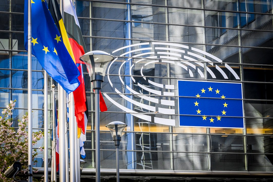 Bruselas aprueba el tercer pago de 6.000 millones para España, que encara la reforma de las pensiones
