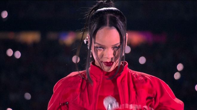 Rihanna Super Bowl