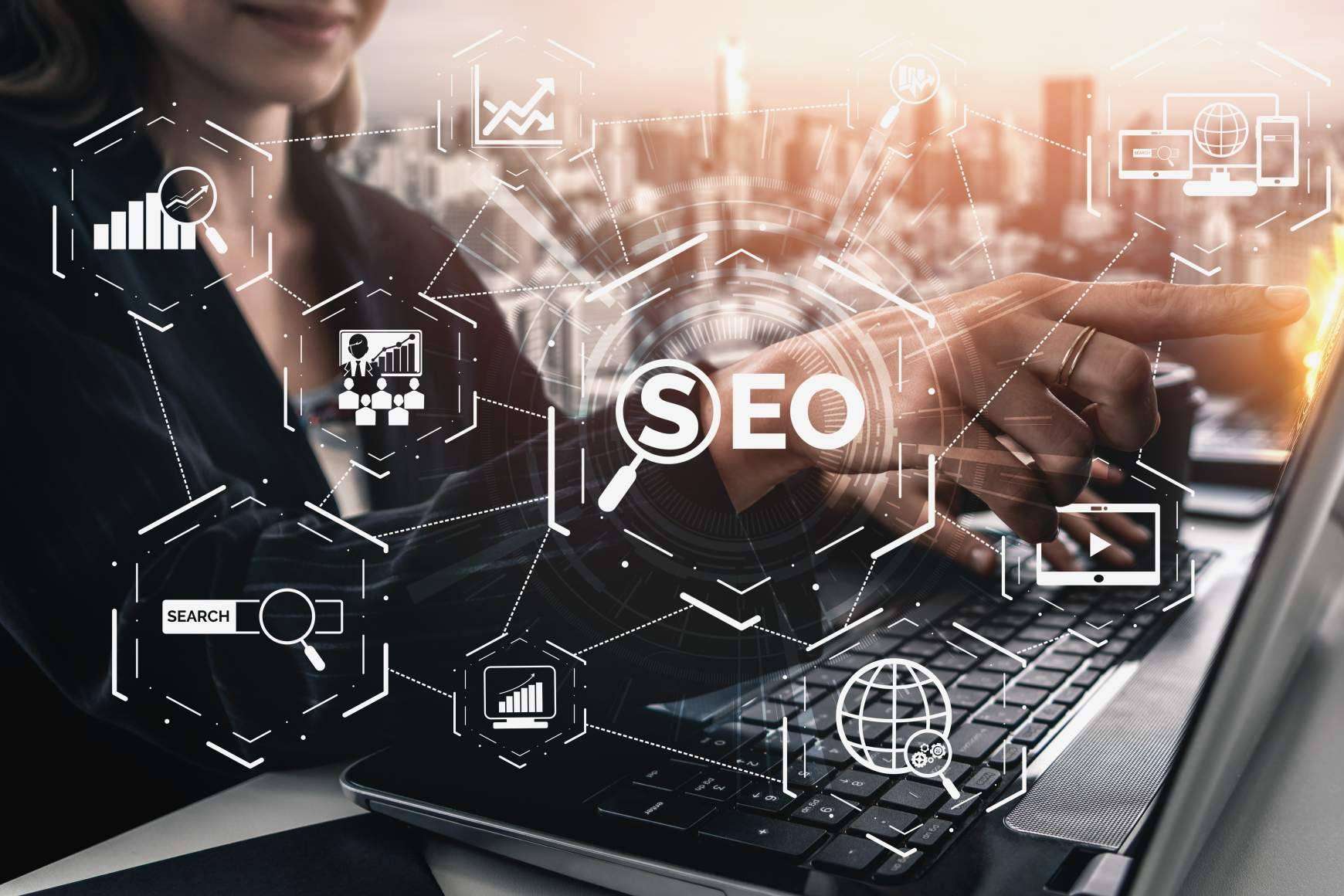 ¿Cómo mejorar el posicionamiento de la web y conseguir más clientes?, por sucommunitymanager.com