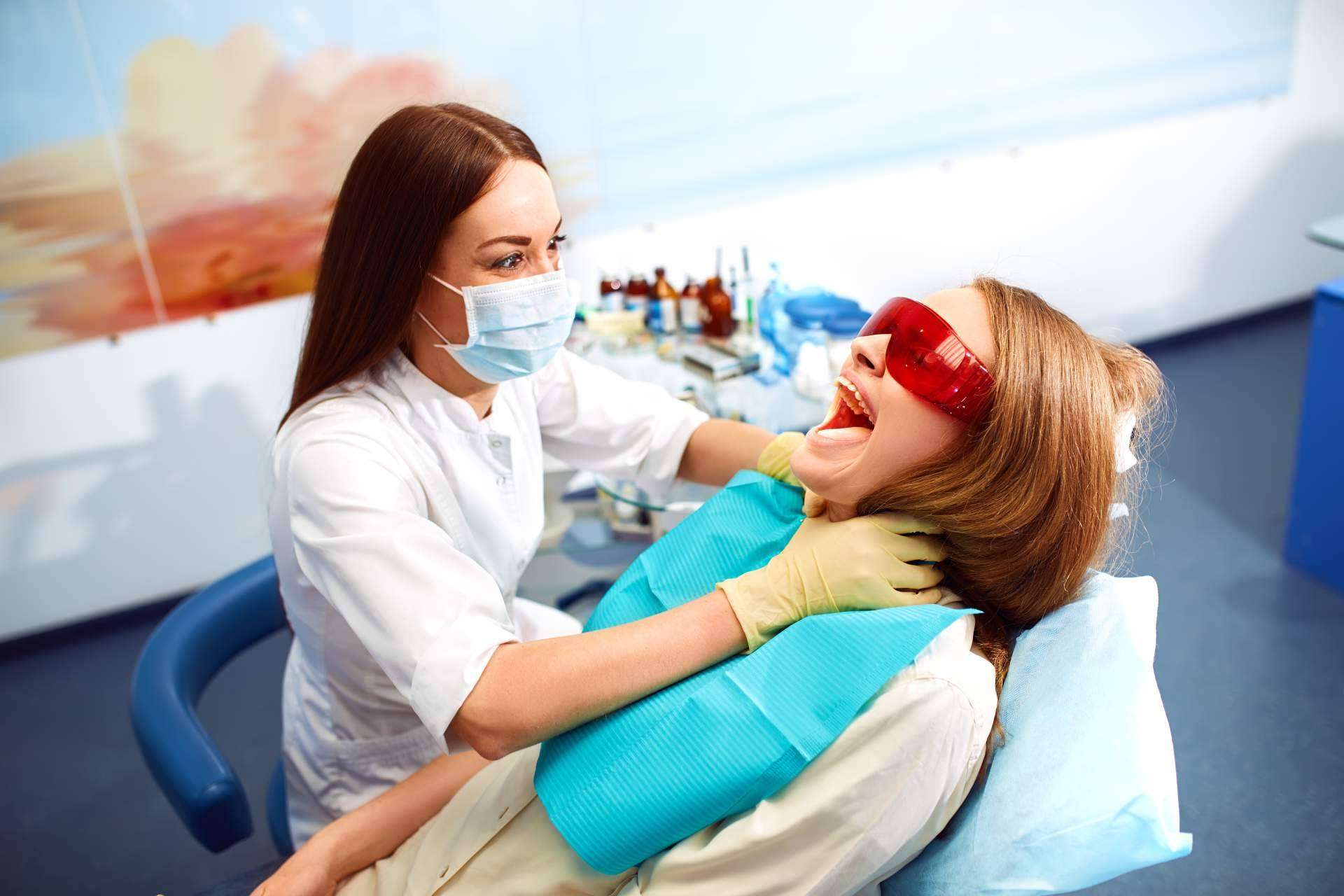 Clínica Birbe cuenta con especialistas en cirugía maxilofacial moderna