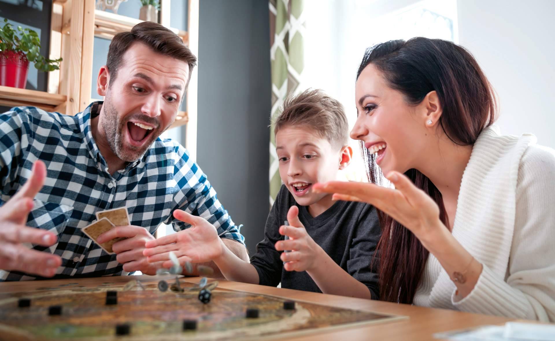 Uno de los grupos editoriales más destacados de juegos de mesa y de libros fantásticos en España; Décimo aniversario de GDM Games
