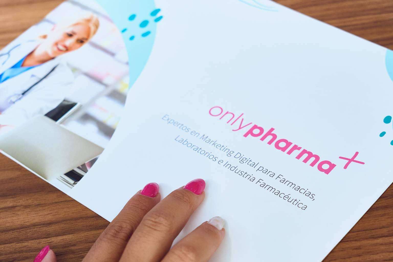 Debido al desabastecimiento de medicamentos, se requiere aumentar las ventas de la farmacia online