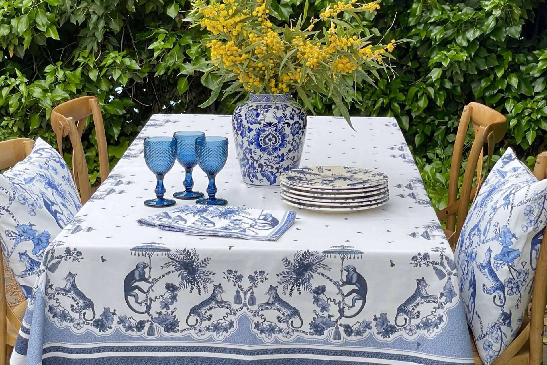 Decorar una mesa elegante con las colecciones de vajillas y textiles de Goodies