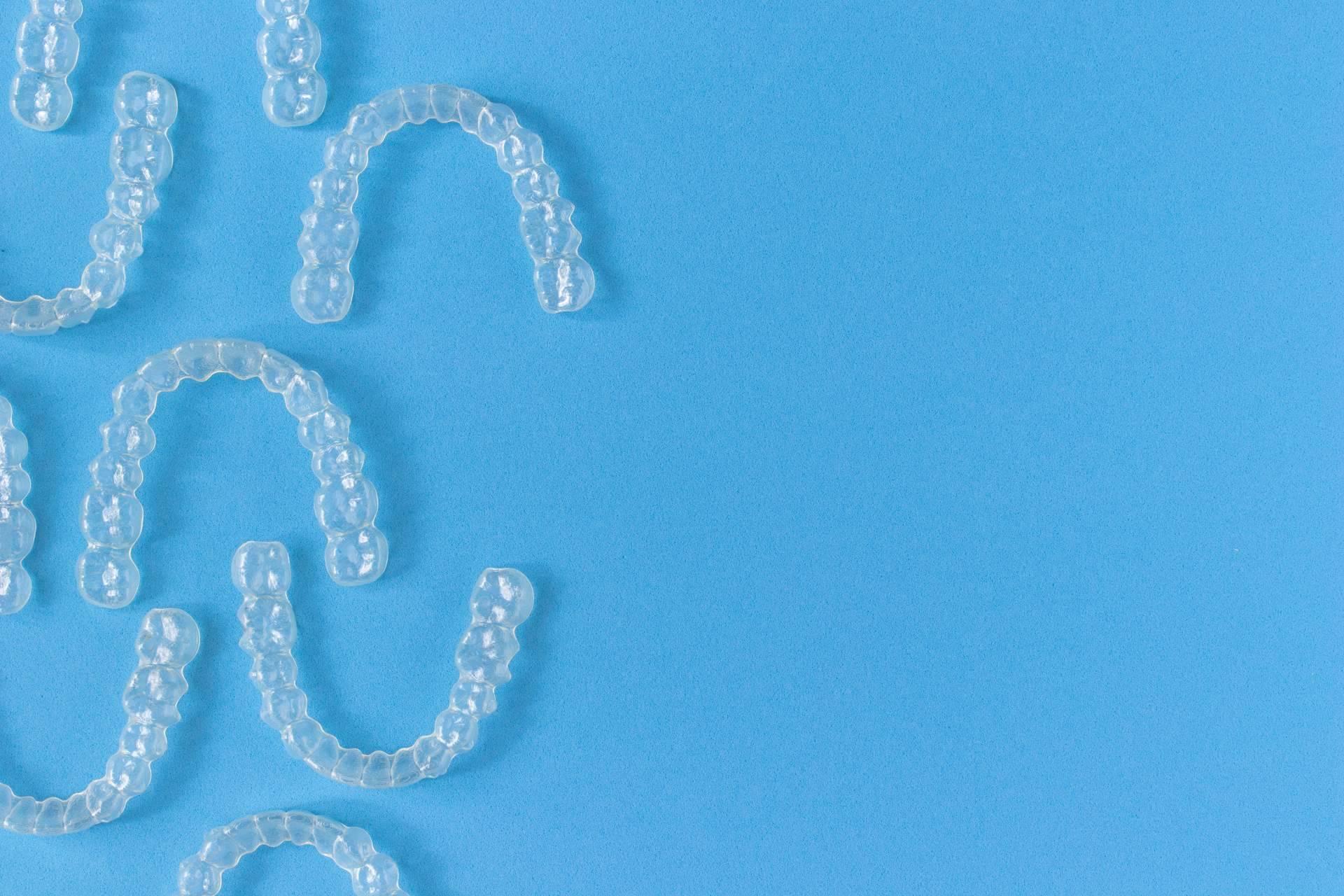 Los beneficios de la ortodoncia invisible, por Clínica Dental Delgado