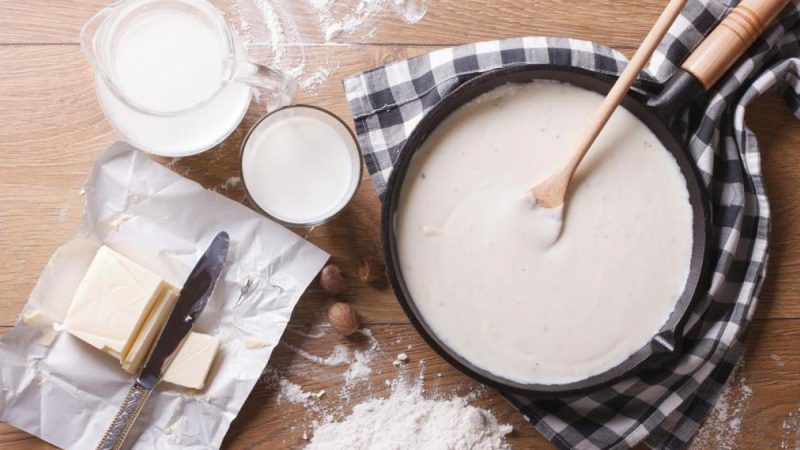 Salsa bechamel
