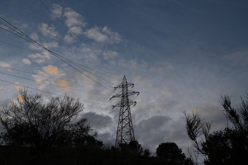 El precio de la luz subirá este martes casi un 67%, hasta los 61,51 euros/MWh