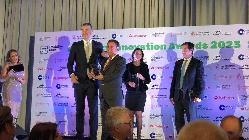 Un proyecto de reciclaje de baterías eléctricas de Mapfre, premiado en el E- Mobility Expo World Congress 2023
