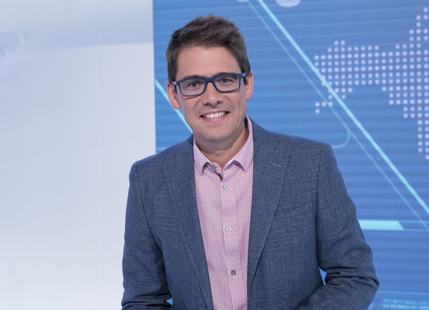 El Consejo de Administración de RTVE debate hoy la posible destitución de su director de Deportes, Arsenio Cañada