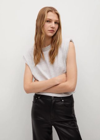 Camiseta con hombreras de Mango