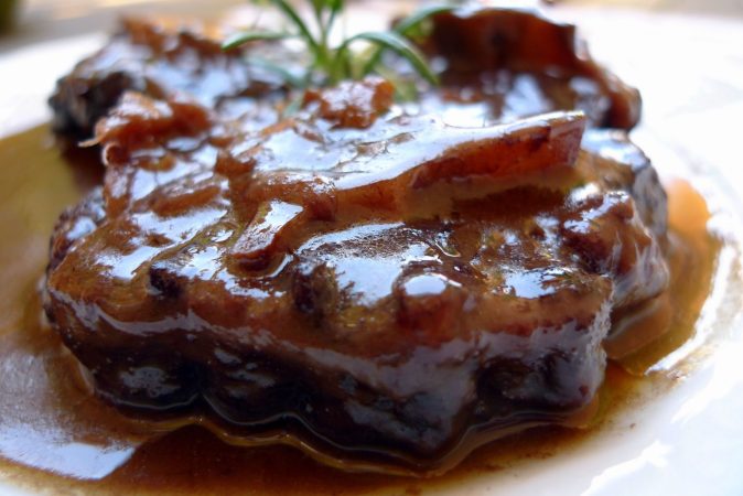 Dani García hace un rabo de toro de matrícula: se te deshace en la boca 1 Merca2.es La receta de rabo de toro de Dani García