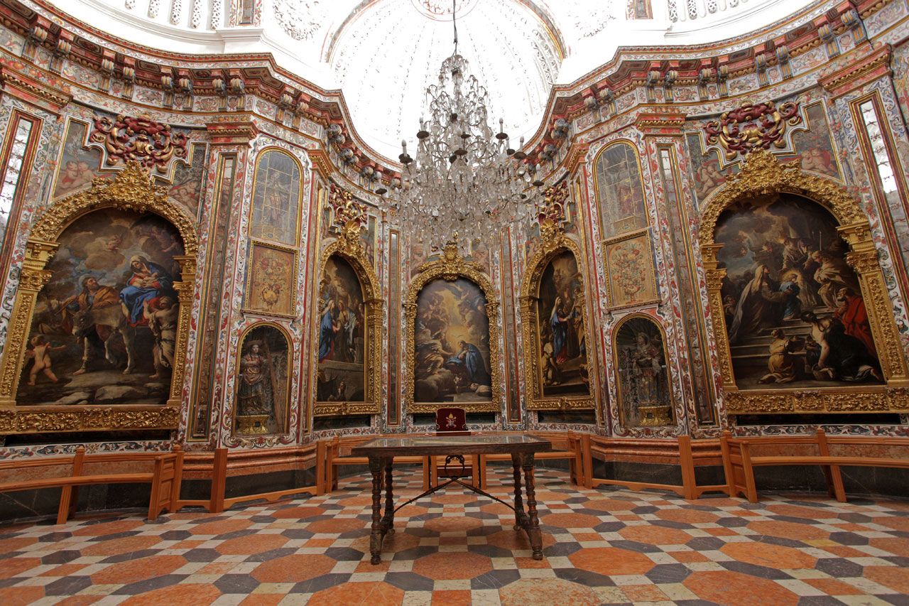 Los Misterios del Monasterio