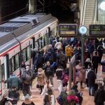 Renfe pide «comprensión» con los eternos retrasos «puntuales» de cercanías en Madrid