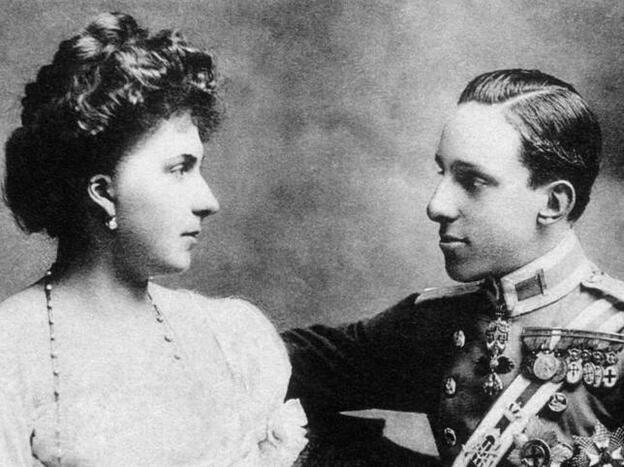 Familia Real Alfonso XIII Merca2.es