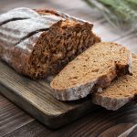 Ni Mercadona, ni Carrefour: el mejor supermercado para comprar el pan según la OCU
