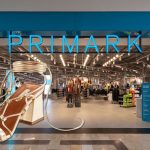 Primark vuelve a poner a la moda estas sandalias: cómodas y por 20 euros