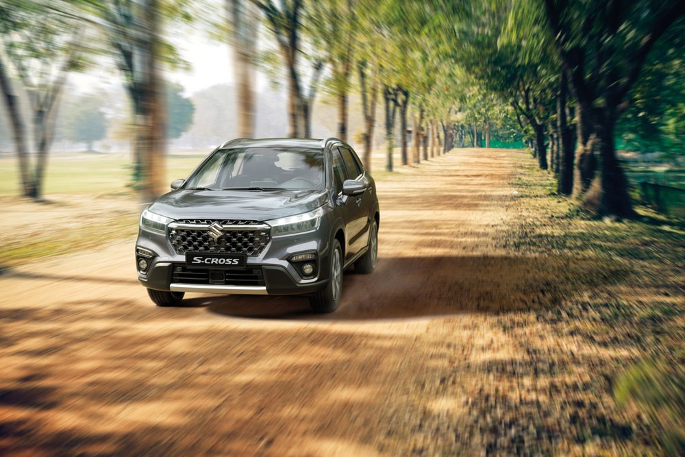 Suzuki S Cross