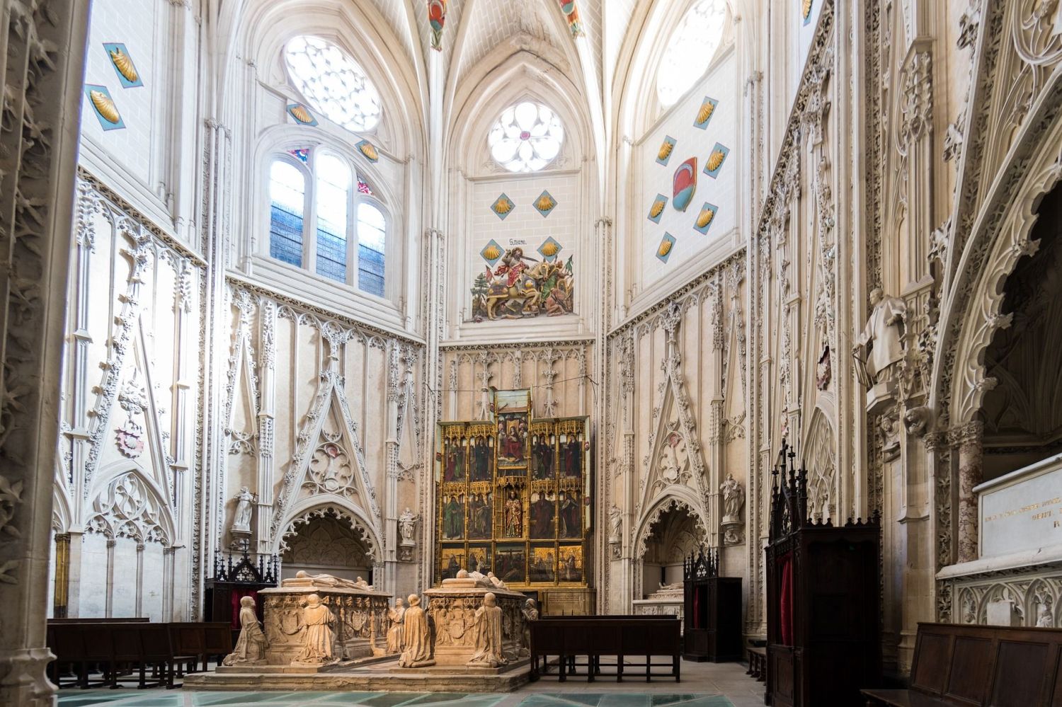 Arquitectura de los Templos Dorados de Toledo