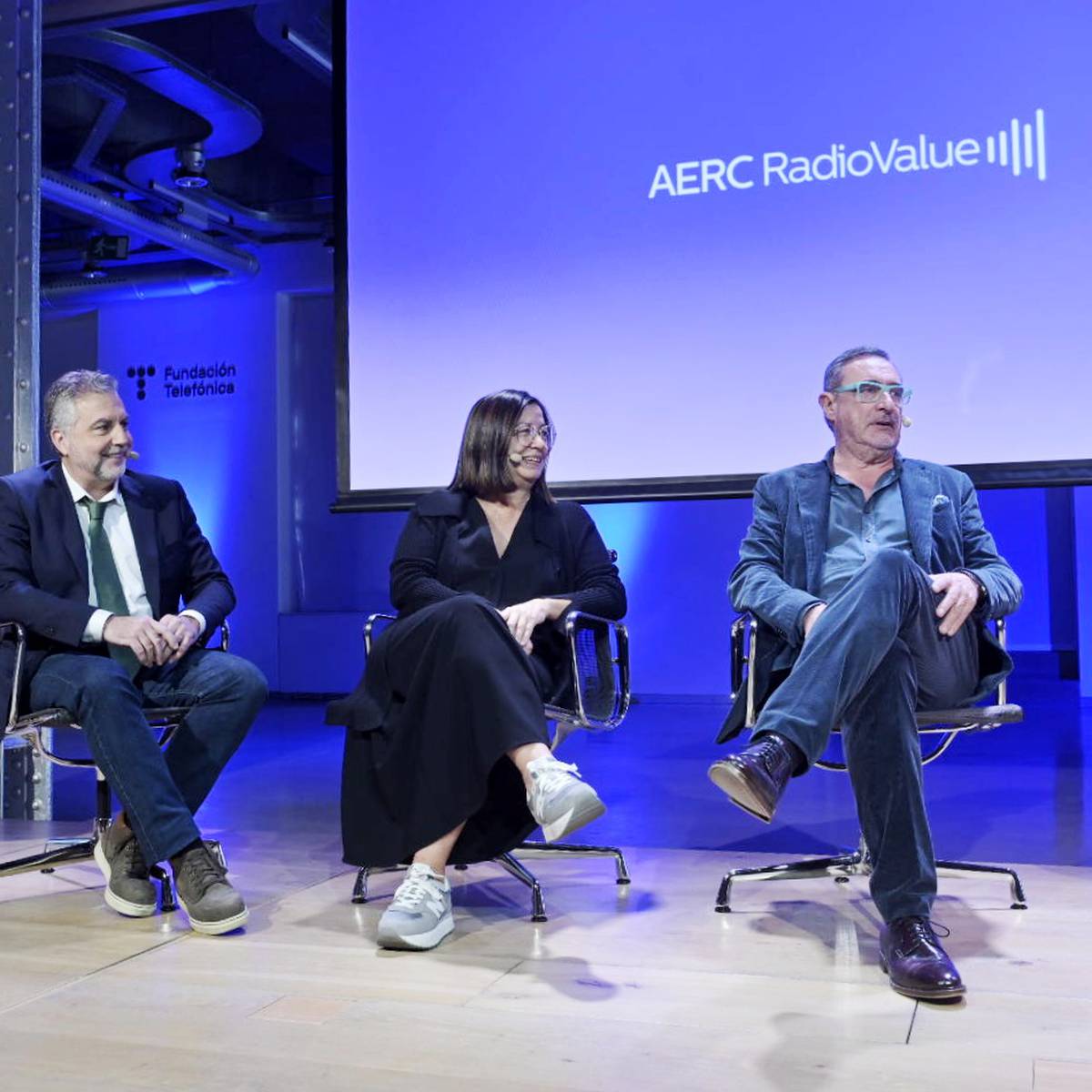 La AIMC cierra el trabajo de campo de la ola del EGM que desempatará entre Barceló y Herrera