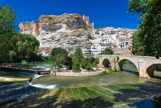 alcala del jucar 1 Merca2.es