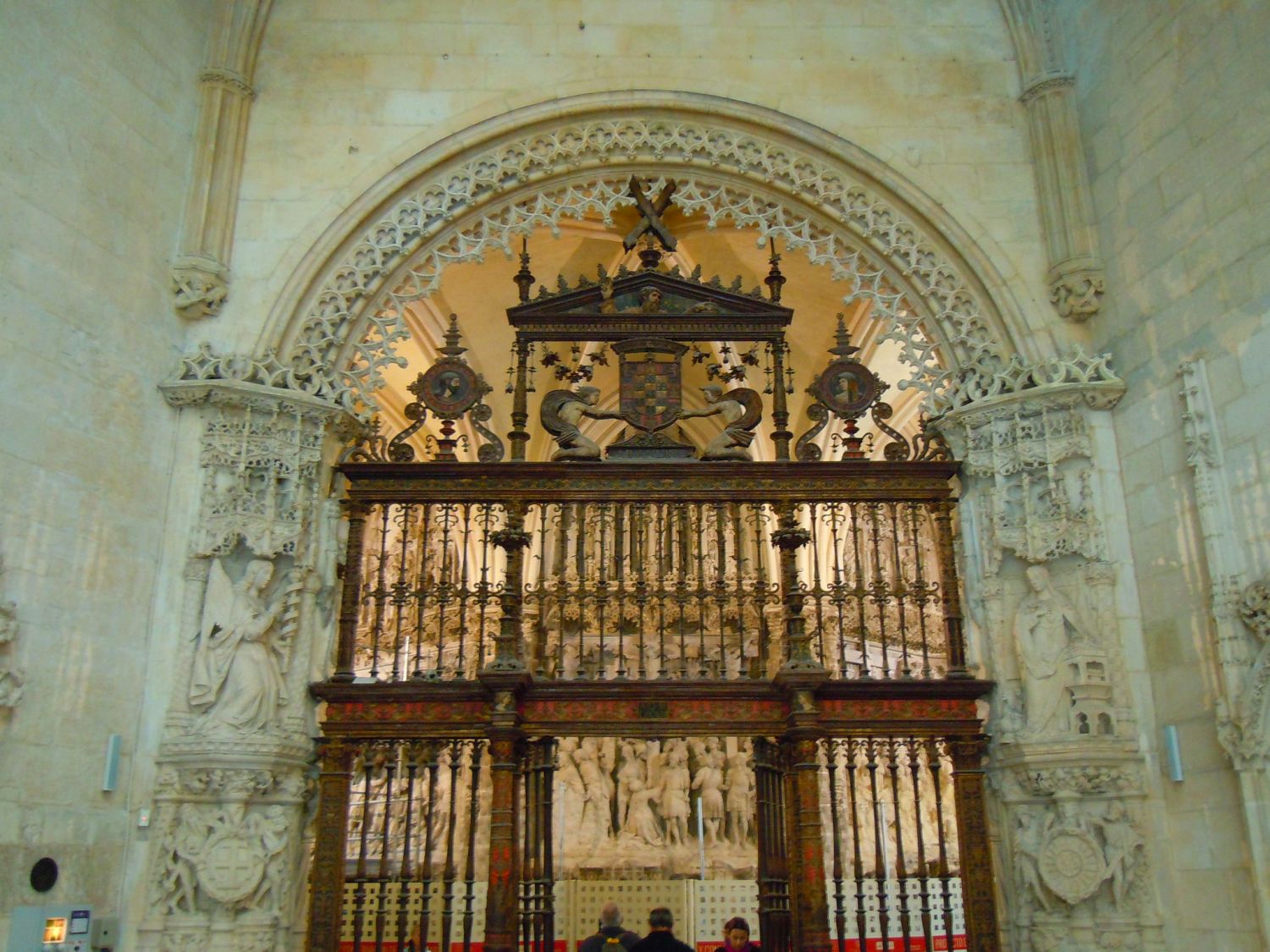El interior de la catedral