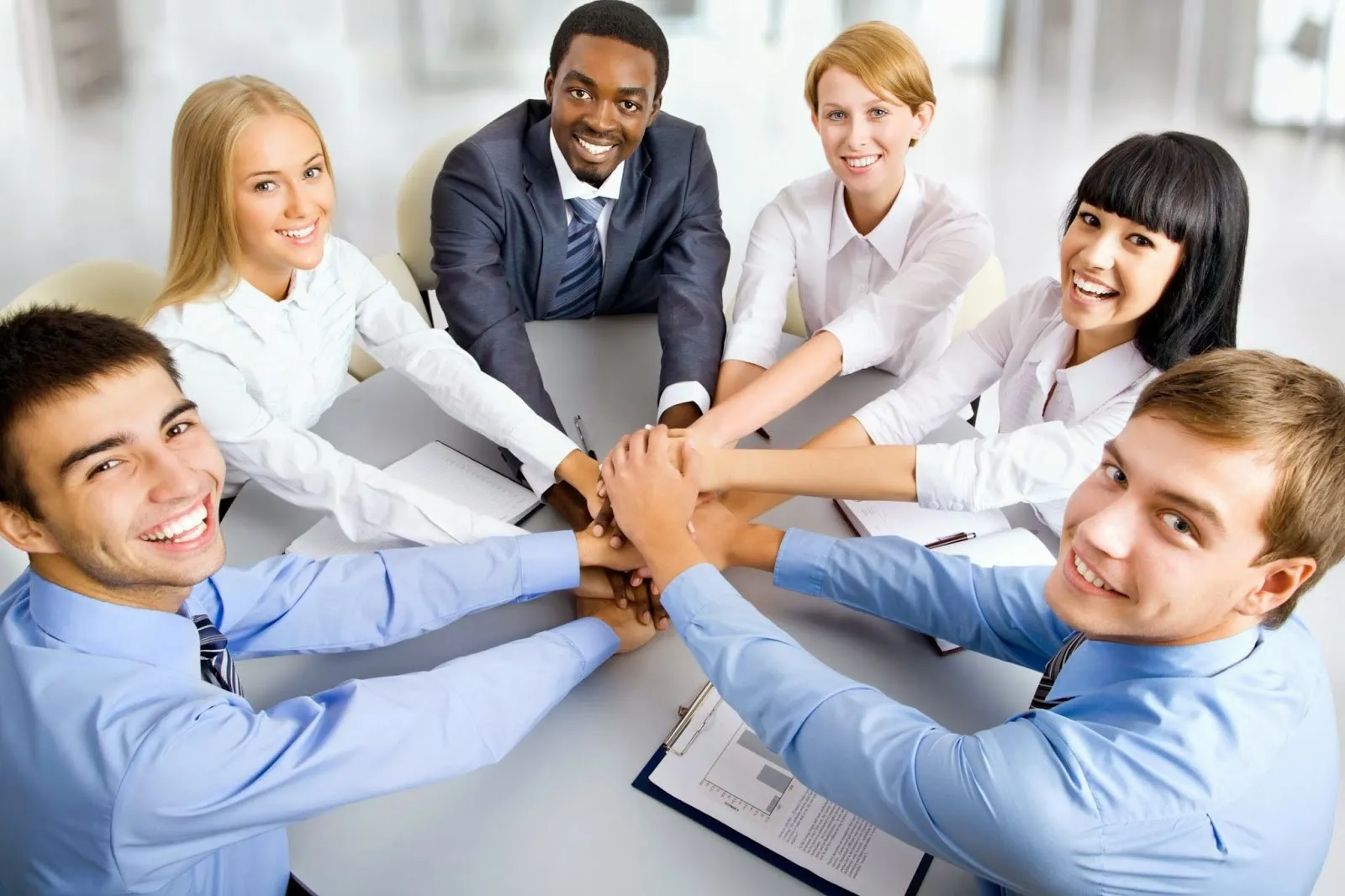 Empresas: 6 pasos para retener a los clientes 3 Merca2.es Promociones Especiales para Retener a los Clientes