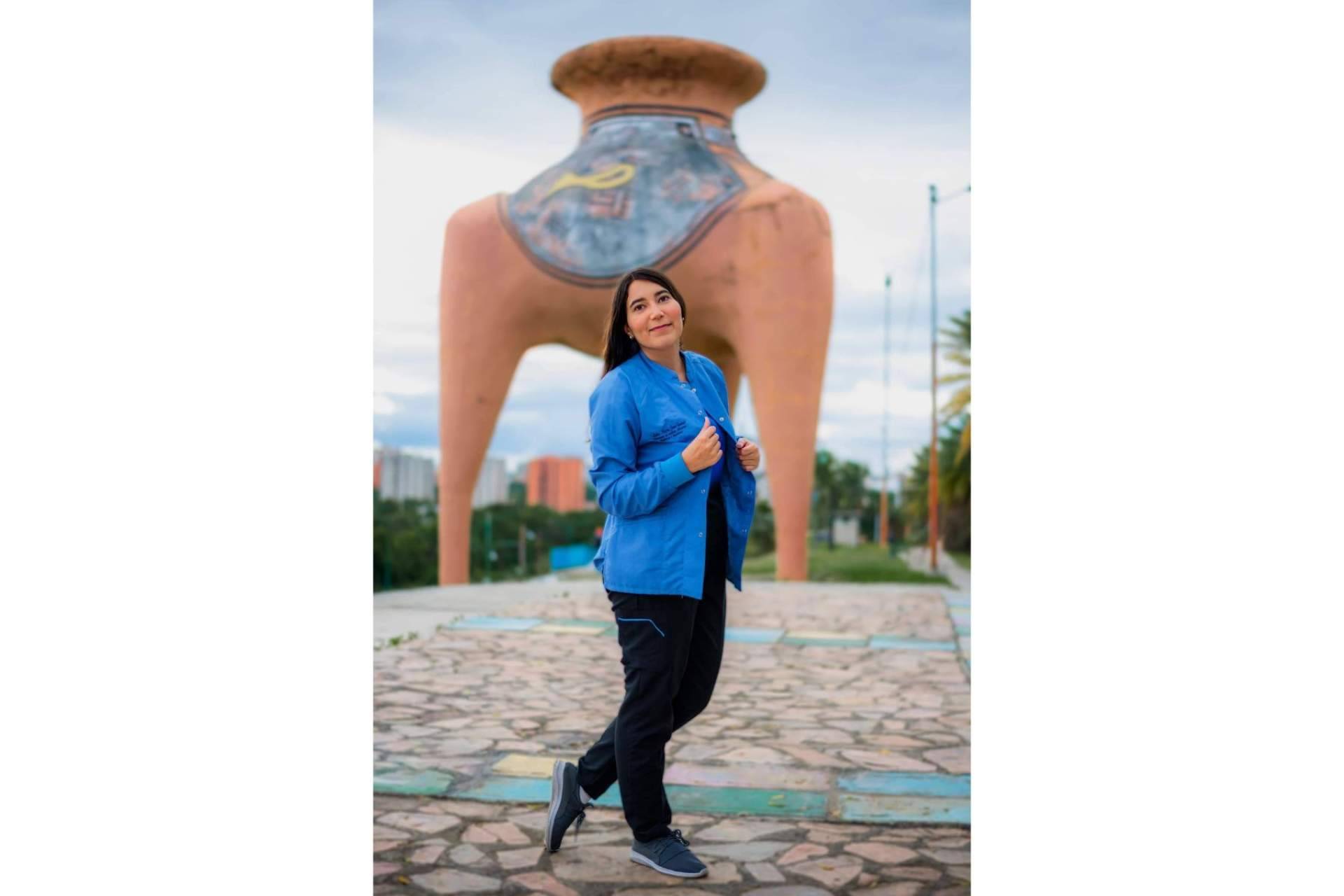 Enfermera venezolana inspira, a través de sus redes sociales, a otros venezolanos y enfermeros en el mundo a seguir formándose y creciendo de forma profesional
