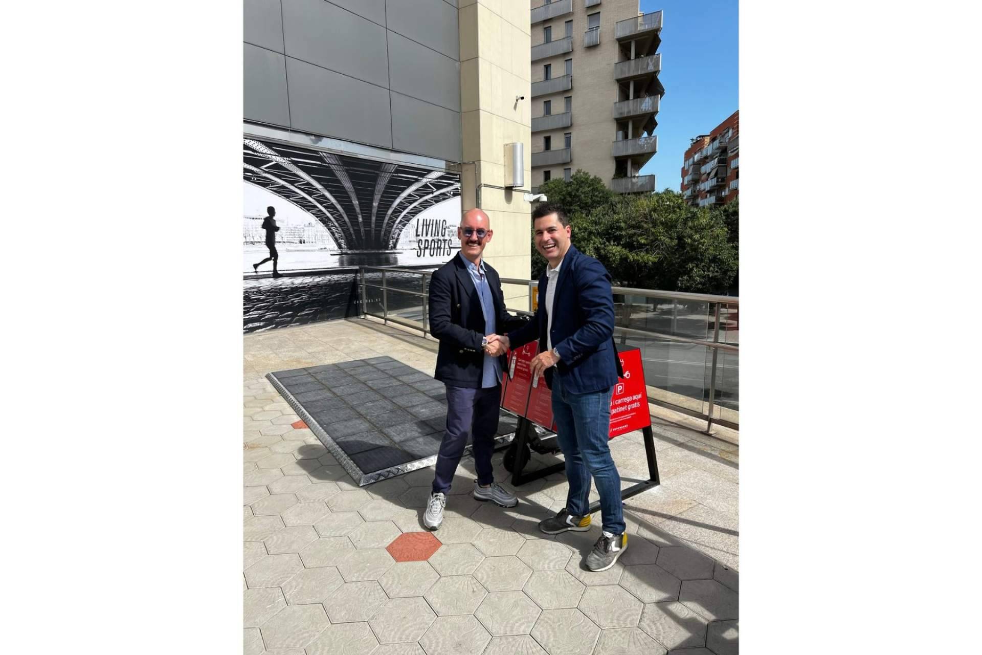 Instalación de un aparcamiento 100 % sostenible en Cataluña, de la mano de YUP