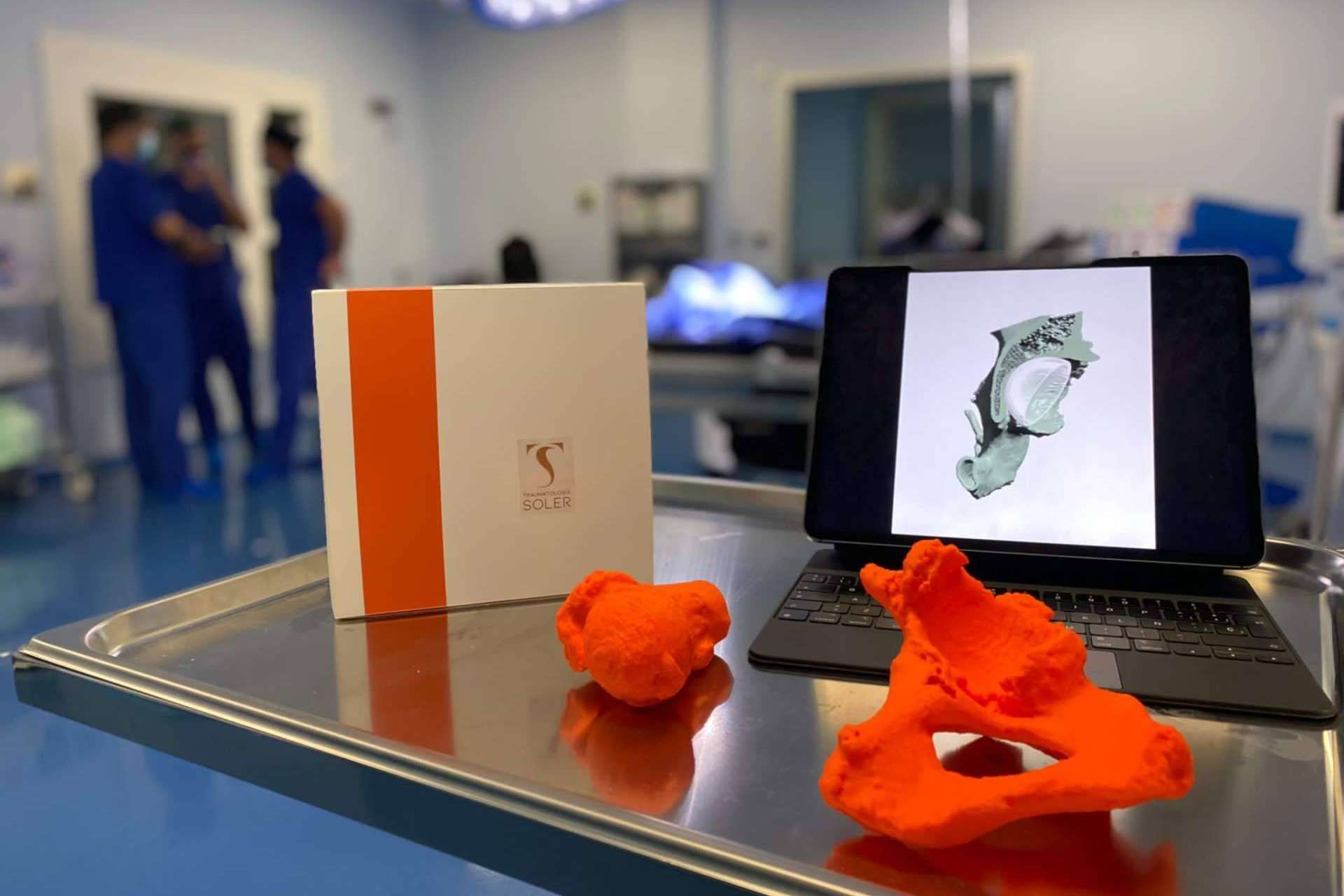 La planificación quirúrgica, una de las claves del éxito de las cirugías de prótesis de cadera del doctor Soler