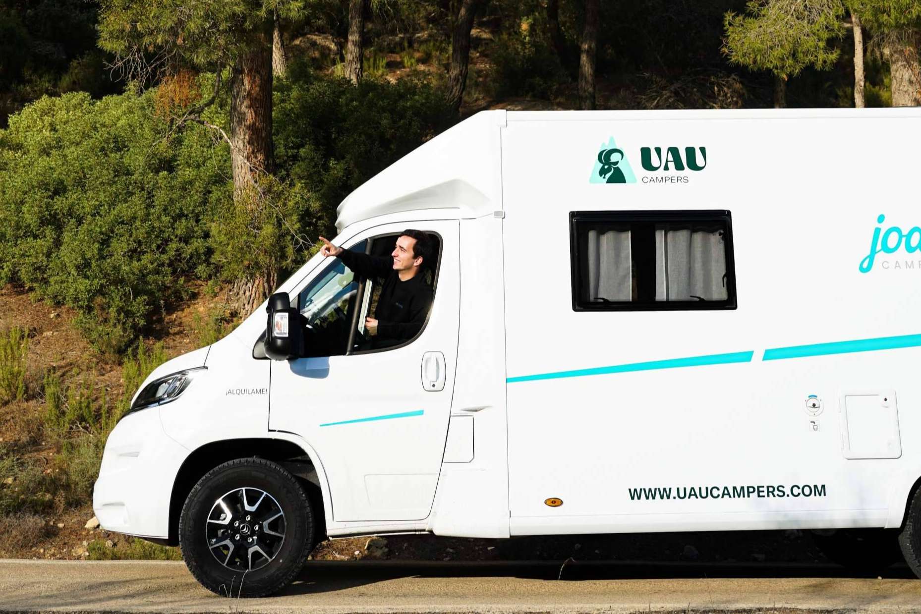 Alquilar una camper o autocaravana con los consejos de UAU Campers