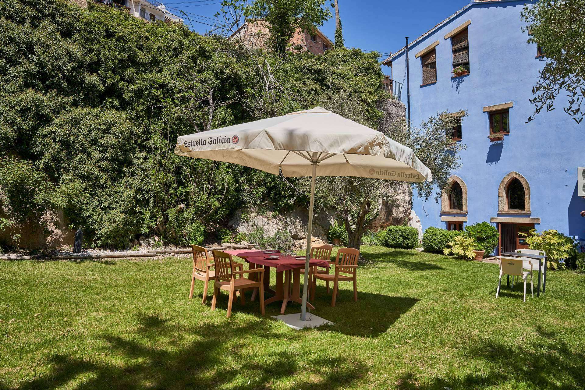 Hotel Molí de l’Hereu es un espacio en el que disfrutar de un ambiente natural y de pueblos medievales con encanto